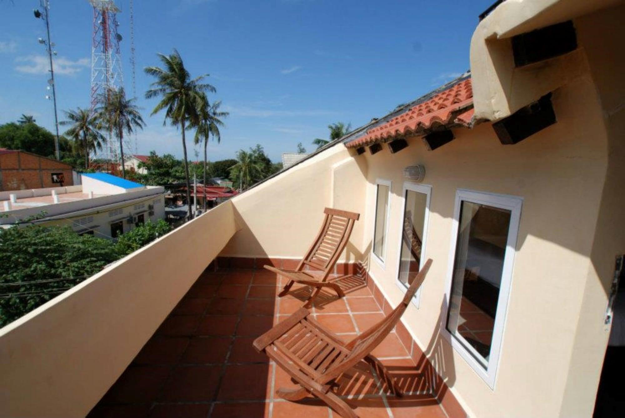 The Columns Hotel Kampot Ngoại thất bức ảnh