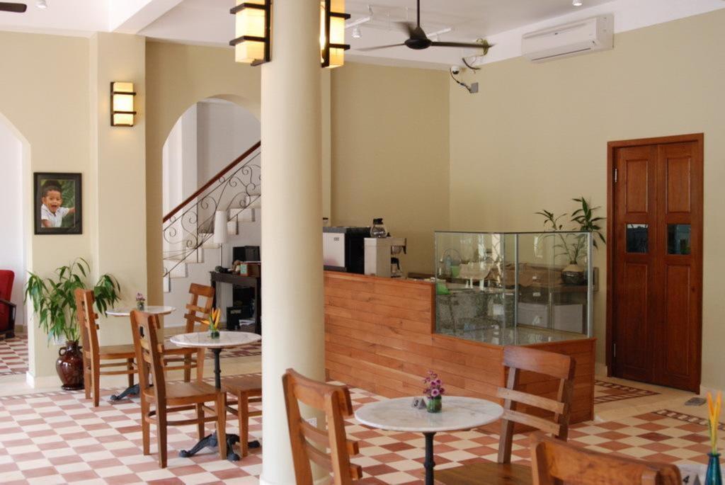 The Columns Hotel Kampot Ngoại thất bức ảnh