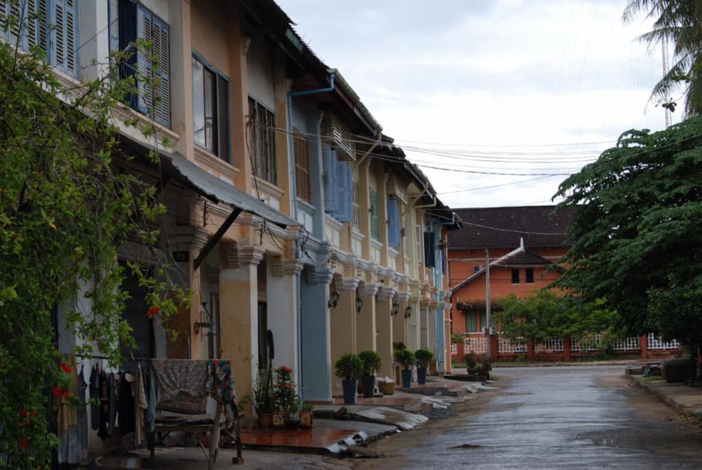 The Columns Hotel Kampot Ngoại thất bức ảnh