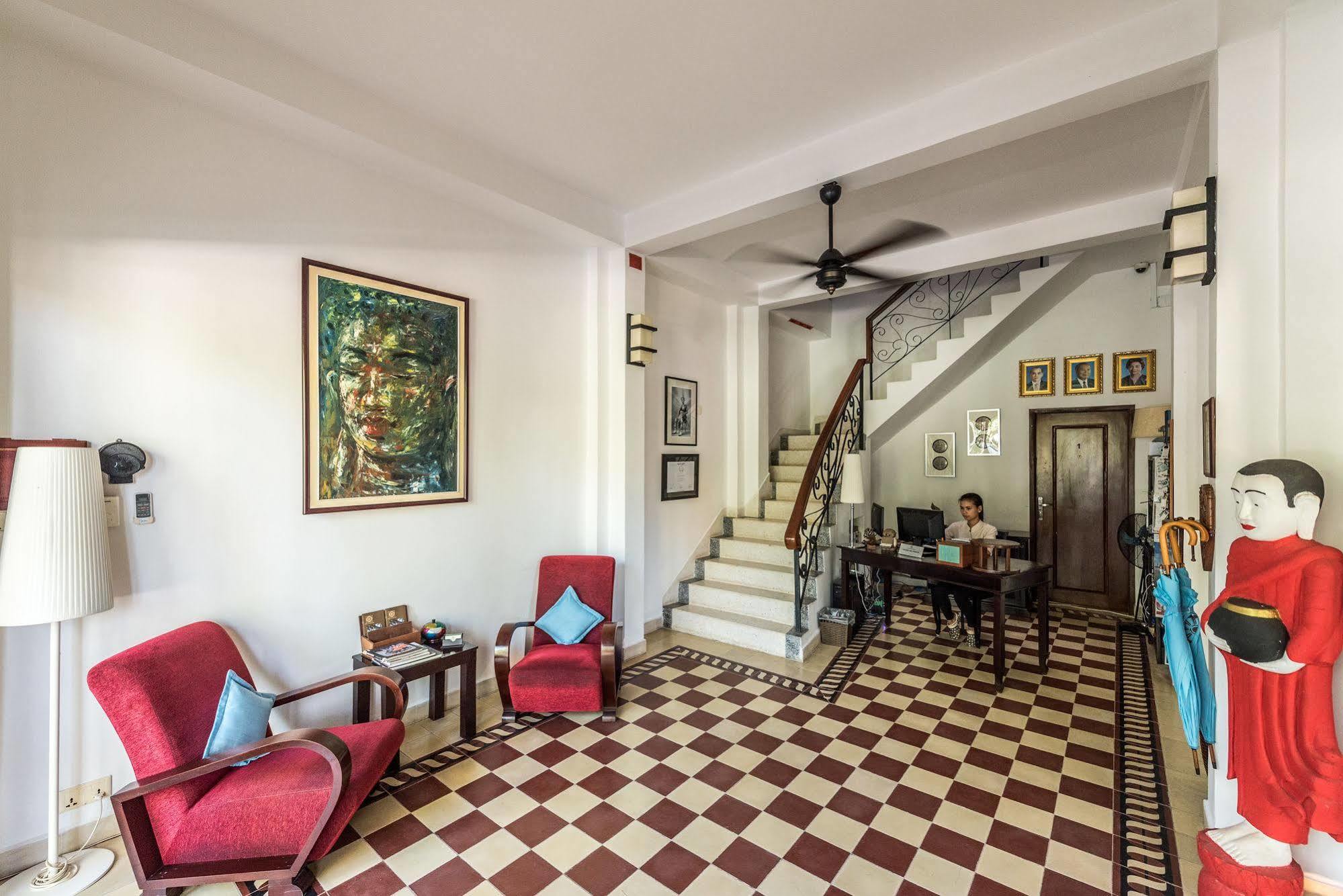 The Columns Hotel Kampot Ngoại thất bức ảnh