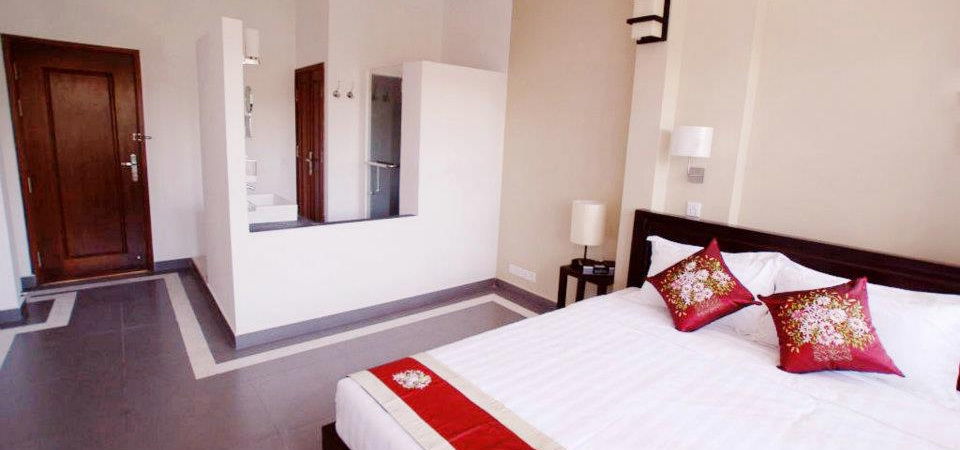 The Columns Hotel Kampot Ngoại thất bức ảnh